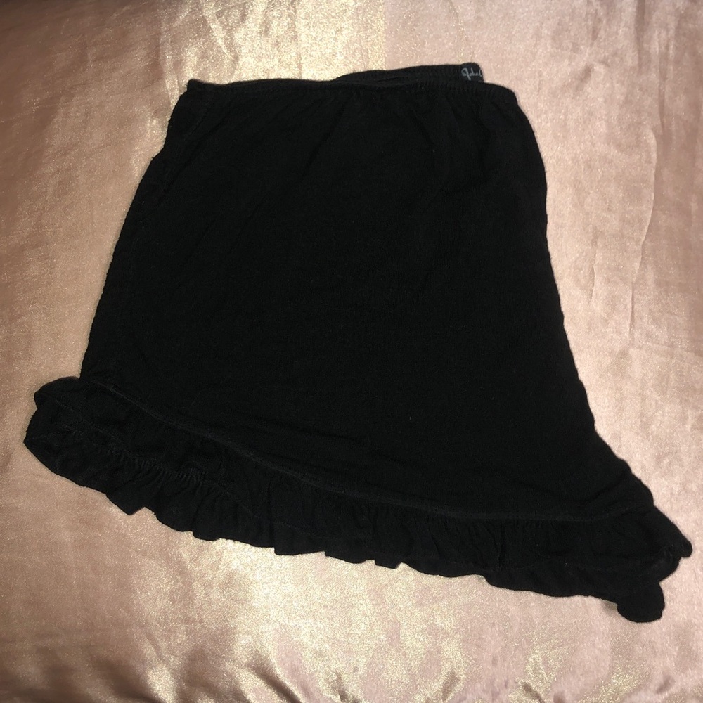 Black Brandy Melville flowy shorts